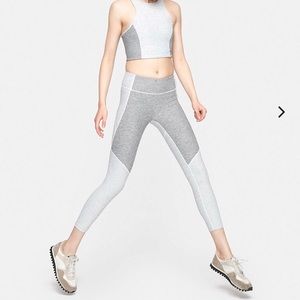 Outdoor Voices 3/4 leggings